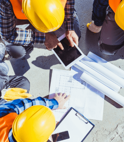 Vállalkozások, Kivitelezők számára kedvező funkciók, folyamatos fejlesztésekkel